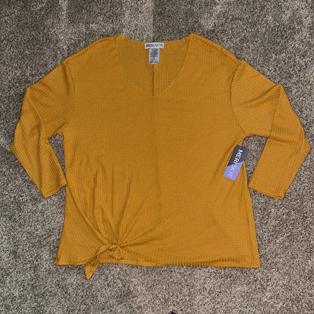 3/4 length sleeve women’s top